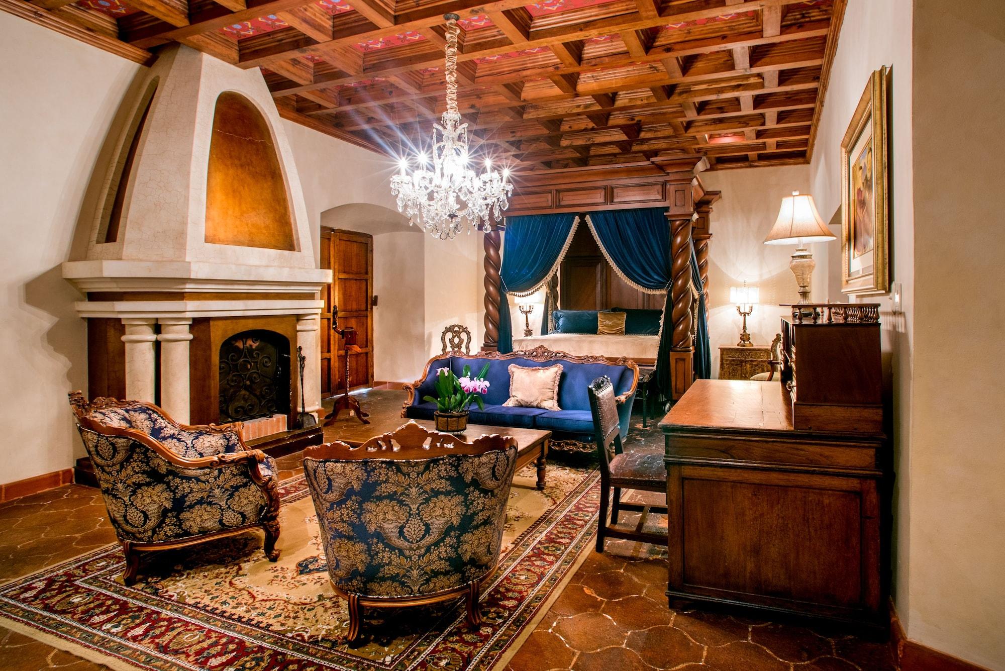 Hotel Palacio De Dona Leonor Antigua Екстериор снимка