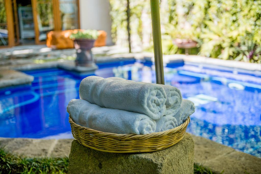 Hotel Palacio De Dona Leonor Antigua Екстериор снимка